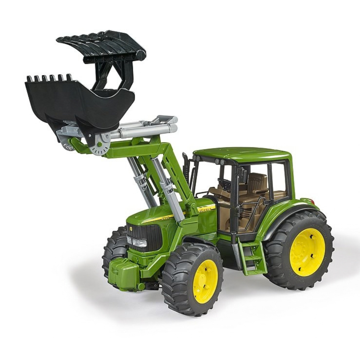 Traktor John Deere sa prednjim utovarivačem